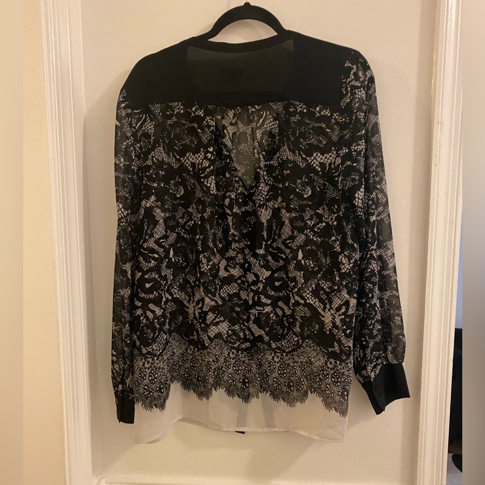Ann Taylor Black and White Abstract Lace-Print Blouse - Picture 5 of 5